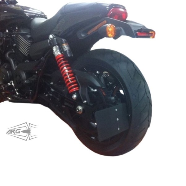 ARG Spirit: Support de plaque d'immatriculation latérale avec éclairage LED pour Harley-Davidson 750 Street ARG Spirit: Support de plaque d'immatriculation latérale avec éclairage LED pour Harley-Davidson 750 Street