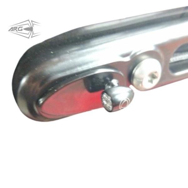 ARG Spirit: Caches de fixation de clignotants arrià¨re 6,5mm Dyna (Noir Brillant)