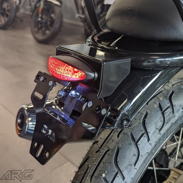 ARG Spirit: Kit plaque et feux Micro-LA + clignotants AR Tens1 pour Royal Enfield GT650