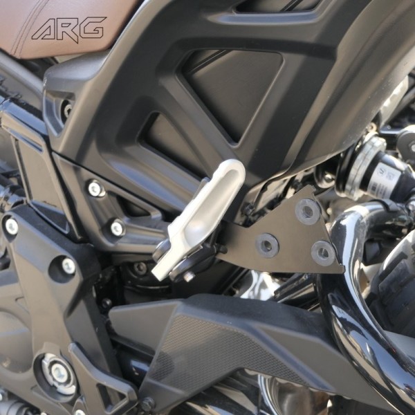 ARG Spirit: Patte de montage de bloc disque Auvray pour Indian FTR 1200