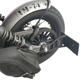 ARG Spirit: Support de plaque d'immatriculation latérale avec éclairage LED pour Indian Scout & Bobber