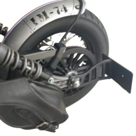 ARG Spirit: Support de plaque d'immatriculation latérale avec éclairage LED pour Indian Scout & Bobber